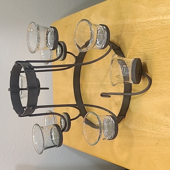 Metal multi teired adjustable candle holder - Picture 3 of 4